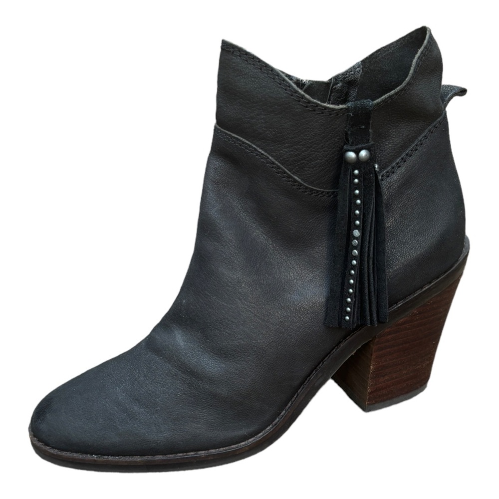 Lucky Brand Women’s 7 1/2 Black Leather Pavel Western Heeled Bootie w/ Tassel